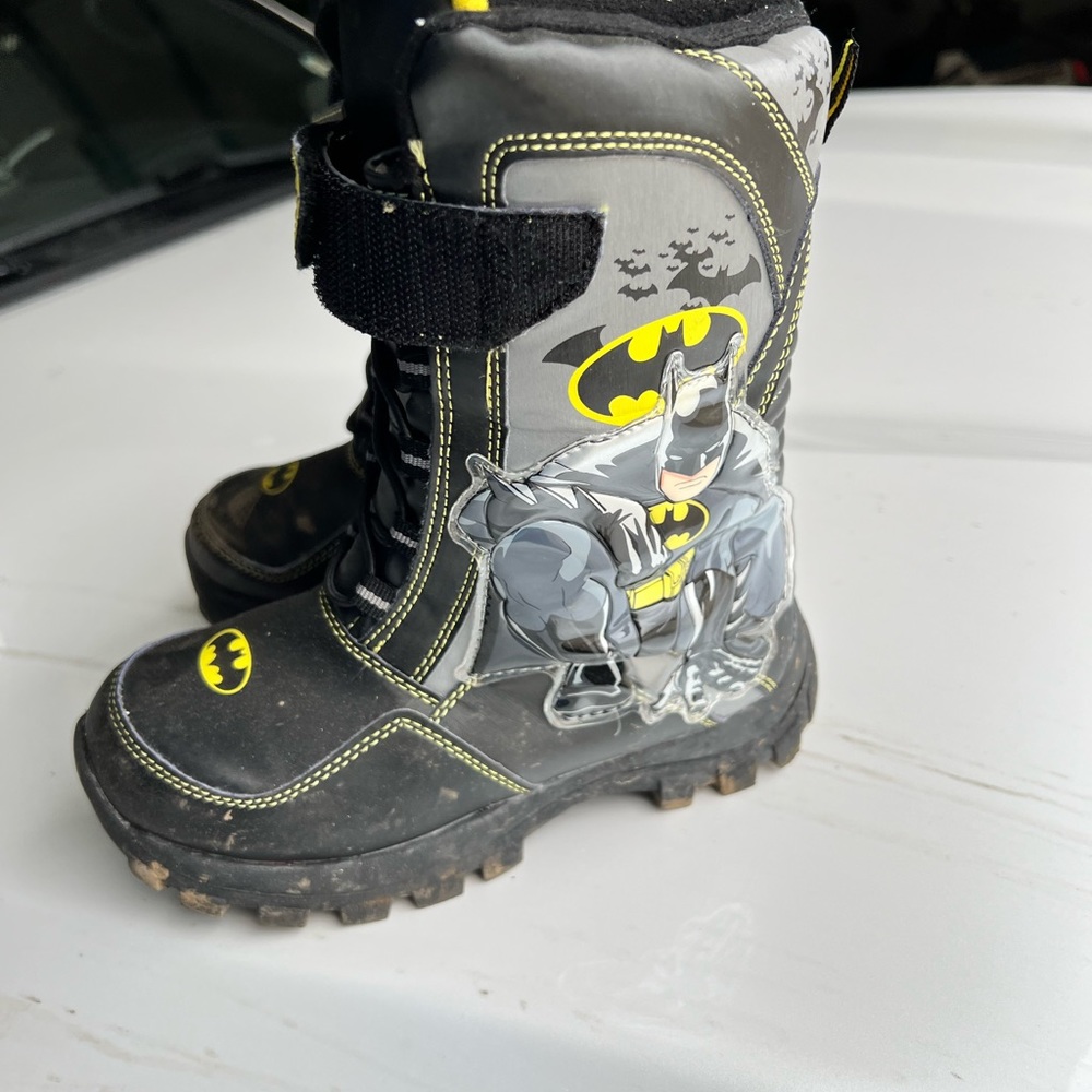 Big boys size 1 Snow/Winter boots